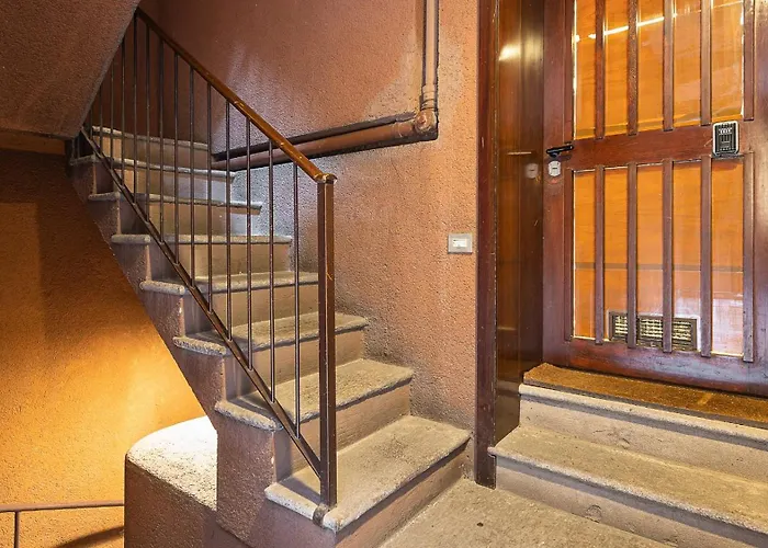 Classbnb - Apartment Just A 5 Minute Walk From Piazza Duomo